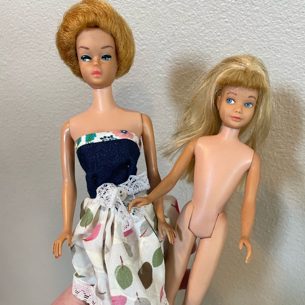 Collector Vintage Barbie Dolls 1950s